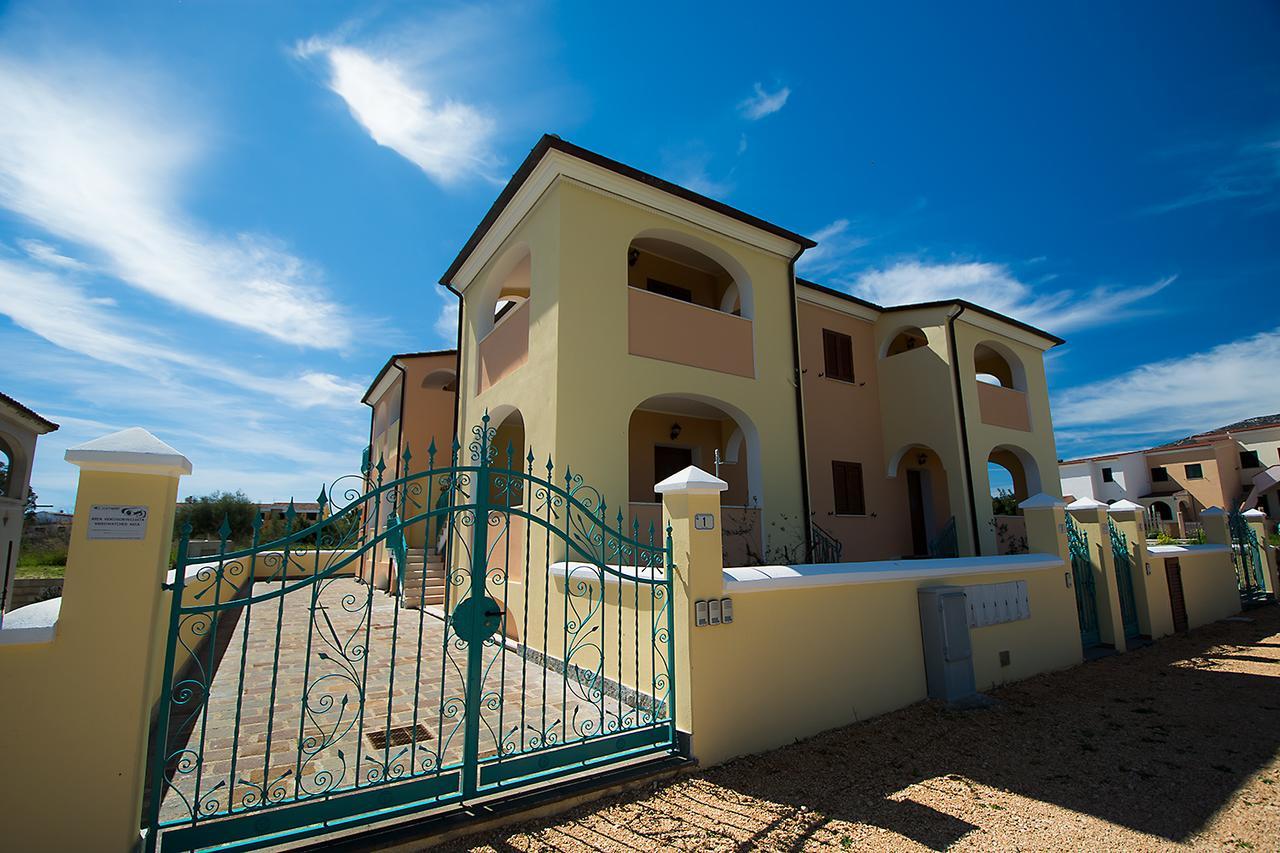 הוילה אורוסיי Le Residenze Del Maria Rosaria - Vico Friuli 1 מראה חיצוני תמונה