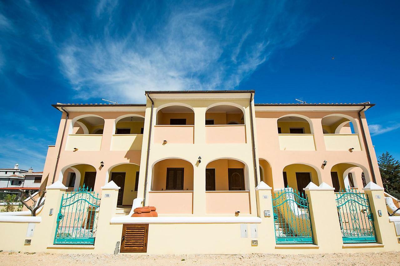 הוילה אורוסיי Le Residenze Del Maria Rosaria - Vico Friuli 1 מראה חיצוני תמונה